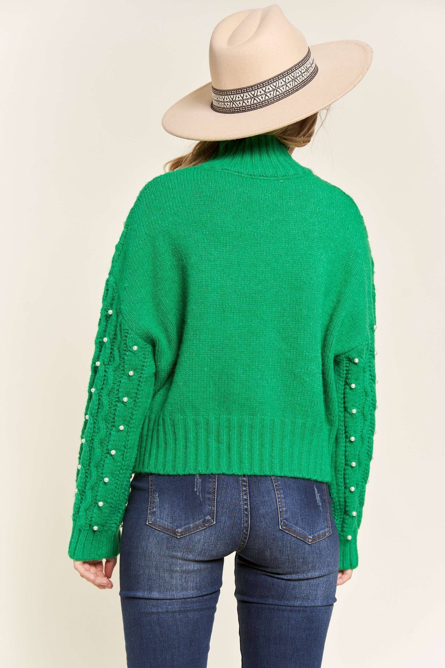 PEARL ACCENT SWEATER TOP